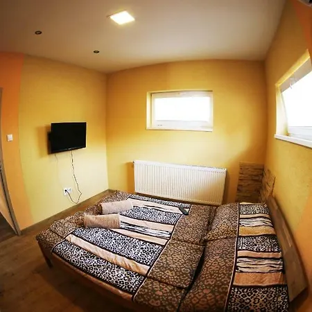 Dimitra Lejlighed Štúrovo