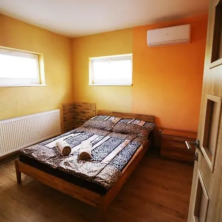 Διαμέρισμα Dimitra Štúrovo