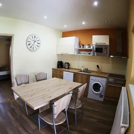 Διαμέρισμα Dimitra Štúrovo